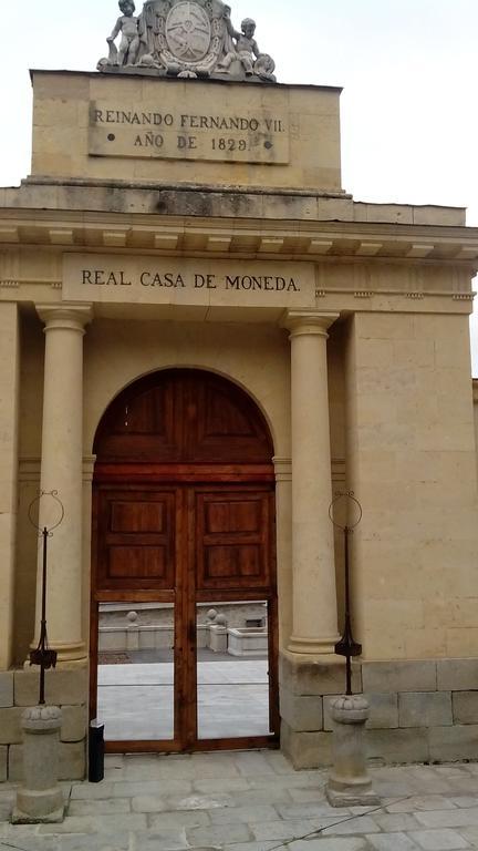 Casa De La Moneda Otel Segovia Dış mekan fotoğraf